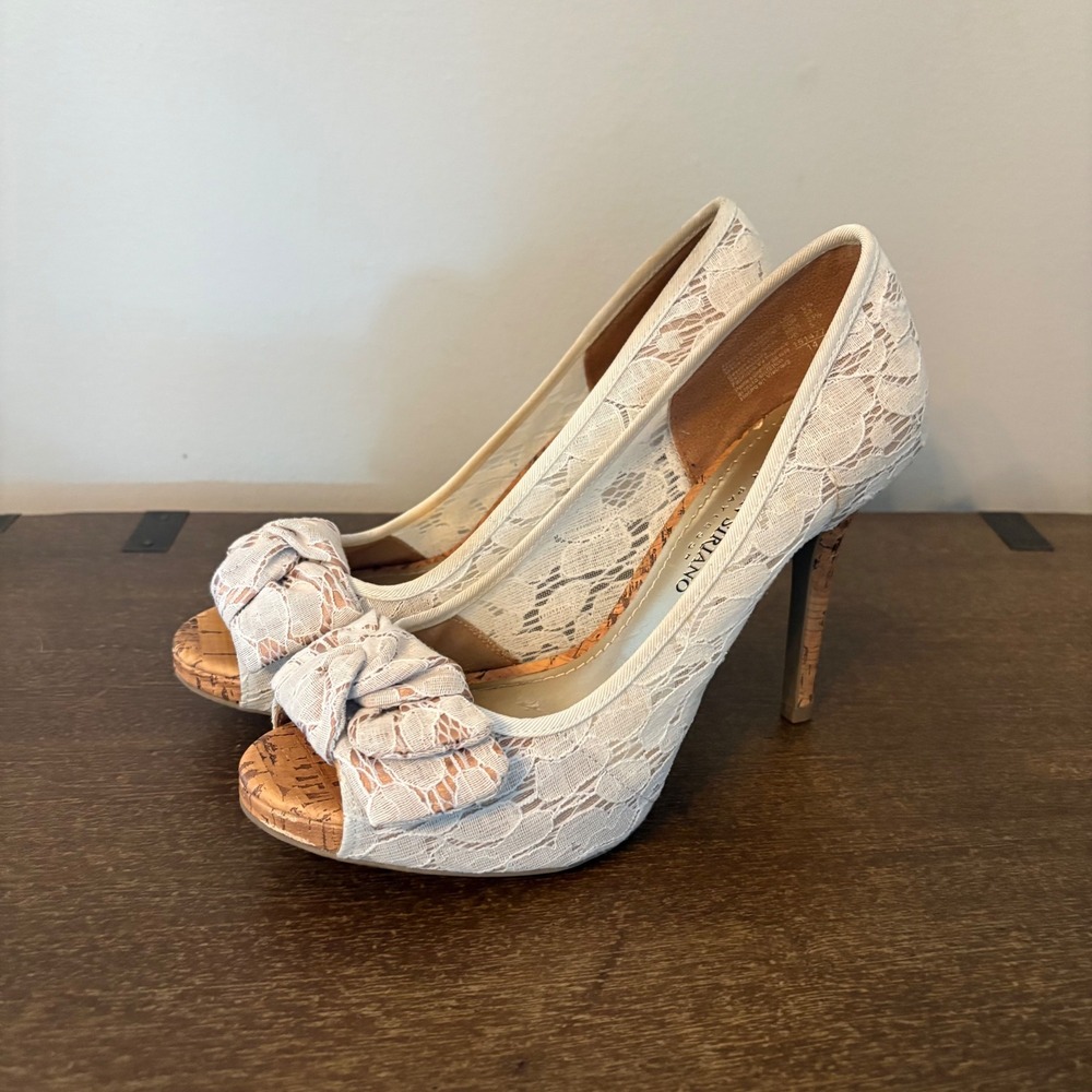 Christian Siriano for Payless White Lace Cork Peep Toe Knot Heels Size 6.5